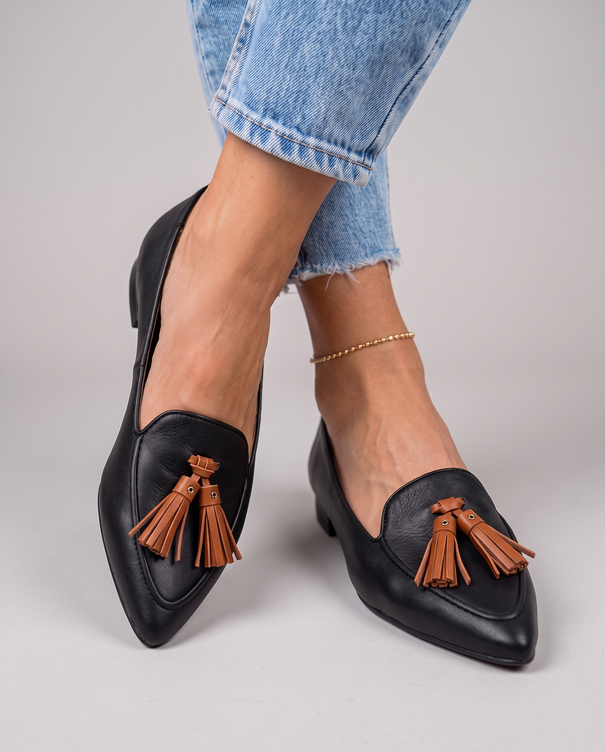 Liv | Pointed Loafers with Tassels